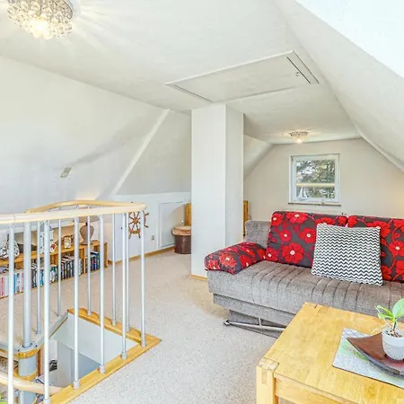 Amazing In With Wifi Feriehus Zingst